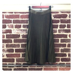 Green midi Ann Taylor skirt